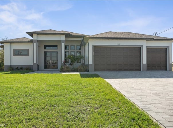 4020 NW 20th Street, Cape Coral, FL 33993