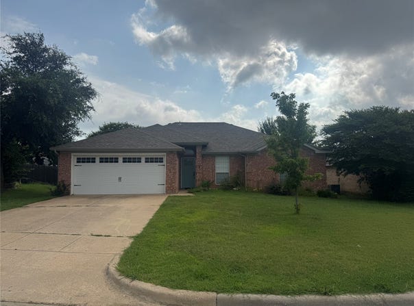 1610 Ocean Drive, Mansfield, TX 76063
