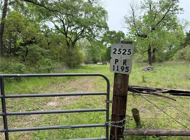 2525 Private Road 1195, Midway, TX 75852