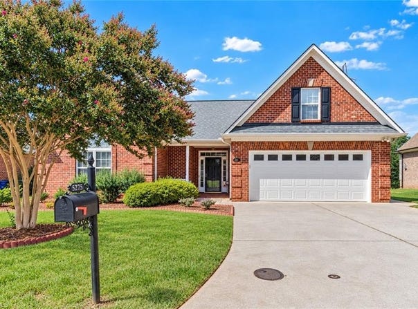 5275 Jacobs Way, Winston-Salem, NC 27106