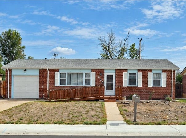 520 26th Ave Ct, Greeley, CO 80634