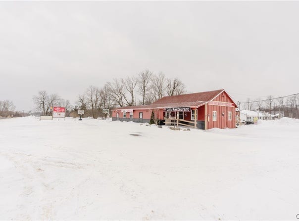 8541 State Route 3, Henderson, NY 13650