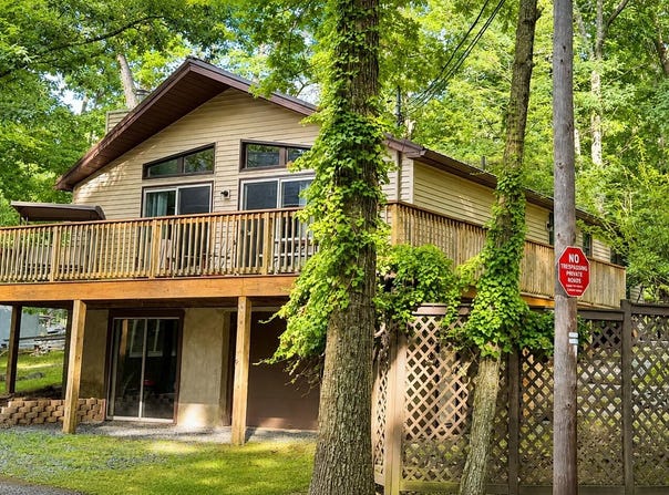 117 Maple Lane, Tafton, PA 18464