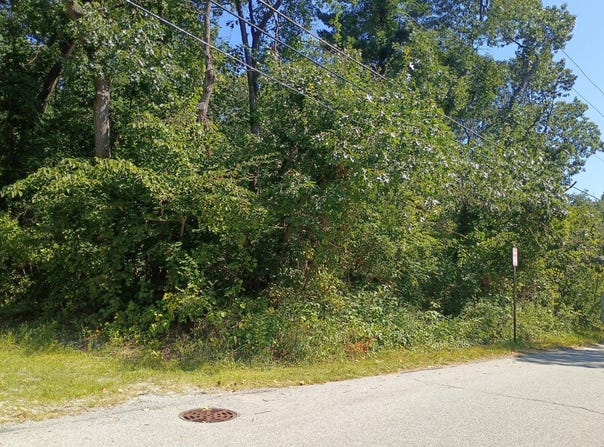 Bote Drive, Porter, IN 46304