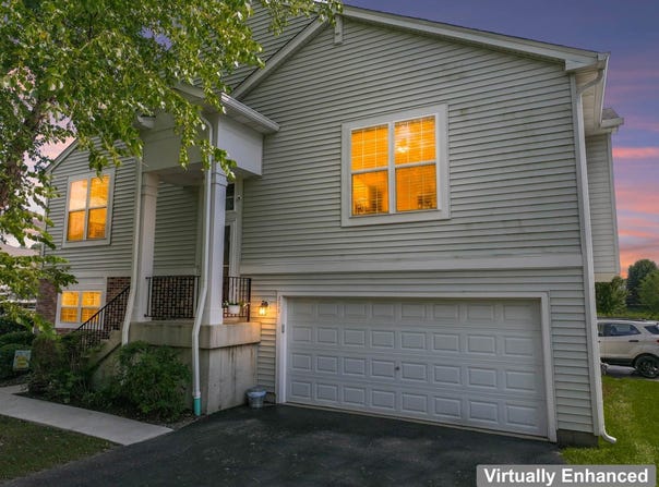 111 Terra Meadow Circle, Volo, IL 60020