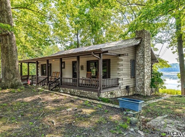 496 Hinton Mill Road, Boydton, VA 23917