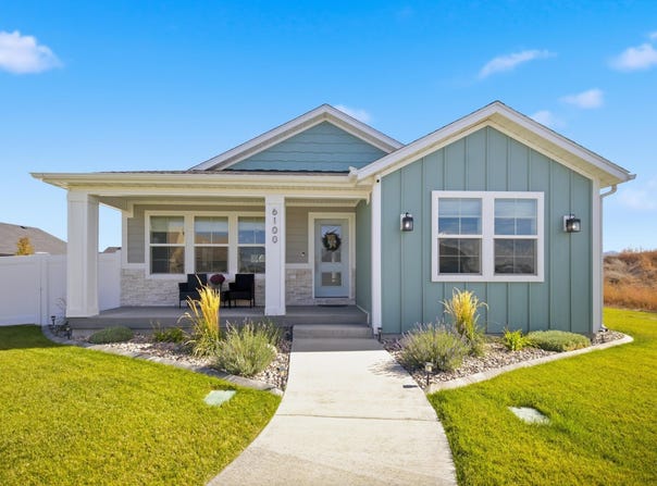 6100 Reflection Ridge Dr, Chubbuck, ID 83201
