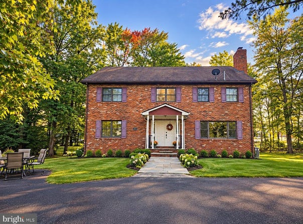2054 BERKS Road, LANSDALE, PA 19446