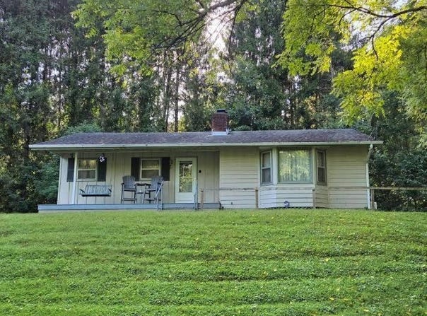 34371 S.R. 683, Mc Arthur, OH 45651