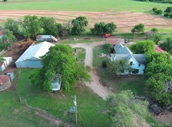 22429 E Rupe Avenue, Covington, OK 73730