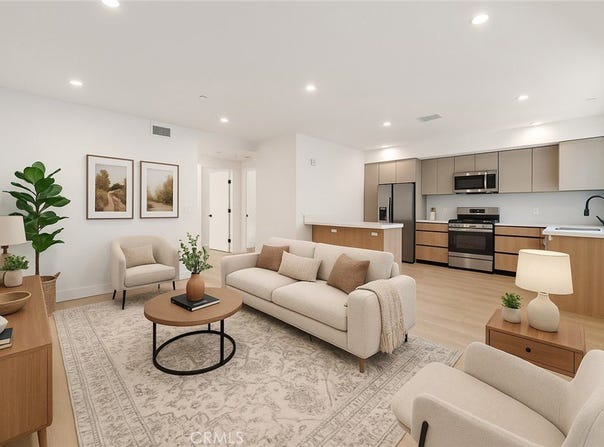 7510 Sepulveda Boulevard, Van Nuys, CA 91405