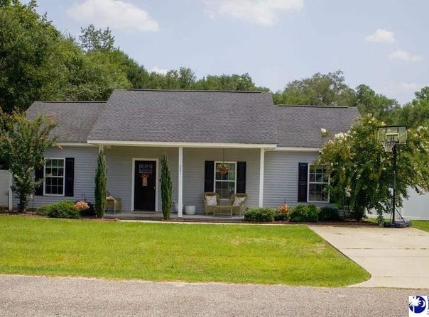 231 Ash St, Darlington, SC 29532-3001