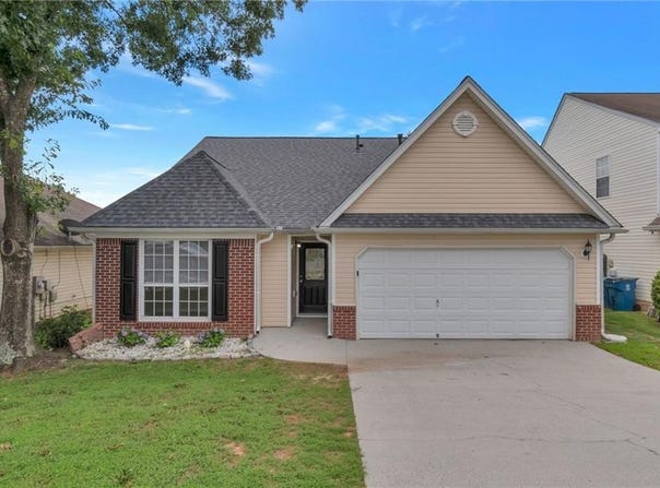 2513 Laurelfield Drive, Grayson, GA 30017