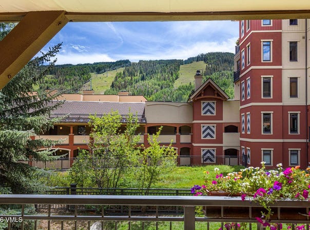 684 W Lionshead Circle, Vail, CO 81657