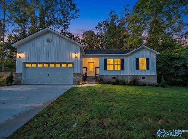 301 Chambers Road, Arab, AL 35016
