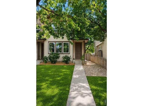 812 E Baseline Rd, Lafayette, CO 80026