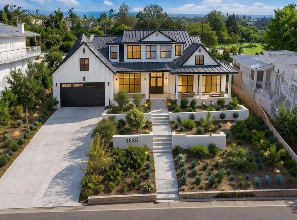 97 N Vulcan, Encinitas, CA 92024