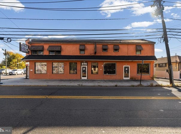 94 E BROWNING Road, BELLMAWR, NJ 08031