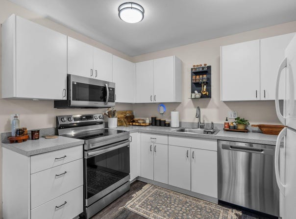 1015 SE 4th Street, Bend, OR 97702