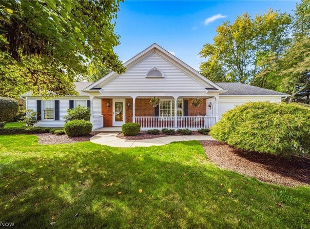9500 Lismore Lane, Mentor, OH 44060