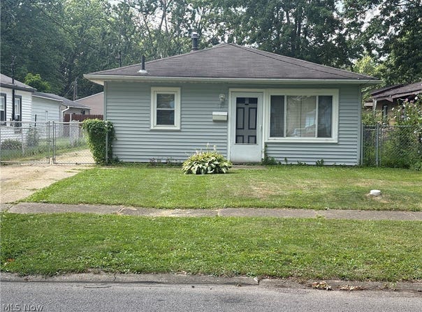 625 Delaware Avenue, Elyria, OH 44035