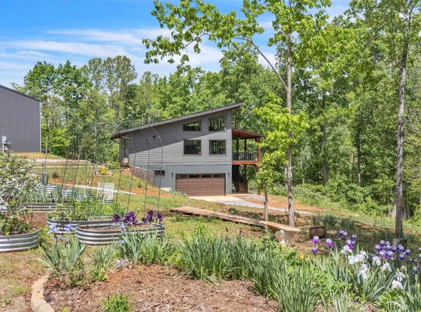 2032 TURKEY MOUNTAIN RD, AMHERST, VA 24521