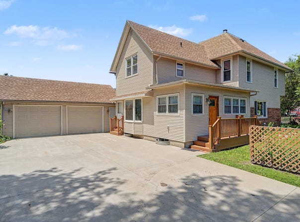 1425 Penrose Street, Grinnell, IA 50112