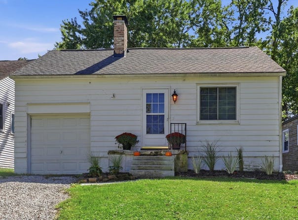 85 E Beechwold, Columbus, OH 43214