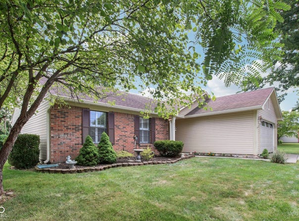 5733 Pine Knoll Boulevard, Noblesville, IN 46062