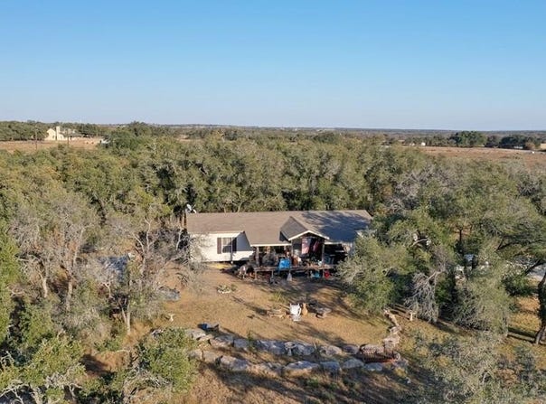 88 Wendel Rd, Harper, TX 78631