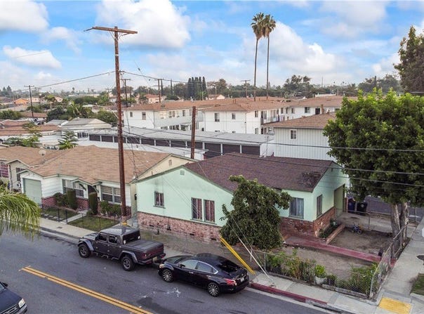 4860 Bell, Bell, CA 90201
