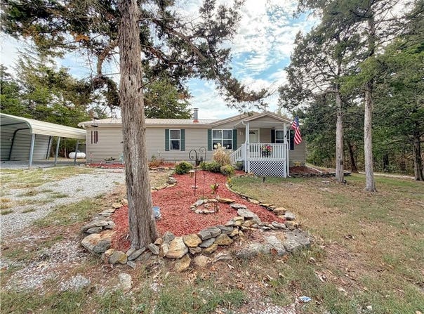 17308 Mockingbird Road, Warsaw, MO 65355
