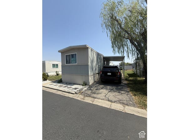 2817 S 2620 W, West Valley City, UT 84119