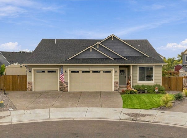 2944 NE DRIFT Ct, Albany, OR 97321
