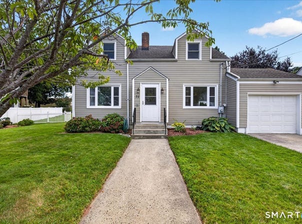 75 Meadow View Road, New Haven, CT 06519