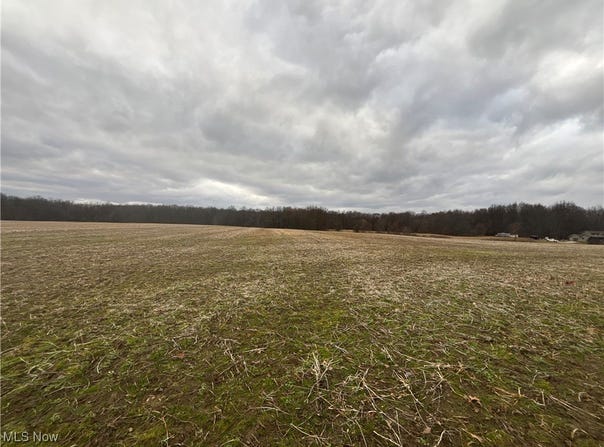 St Route 225, Diamond, OH 44412