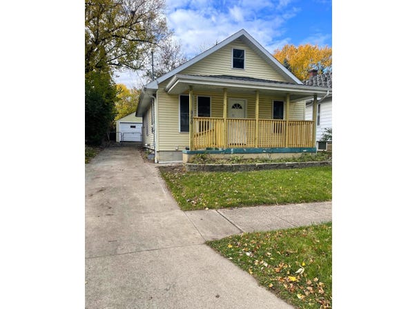 960 Mann Avenue, Flint, MI 48503