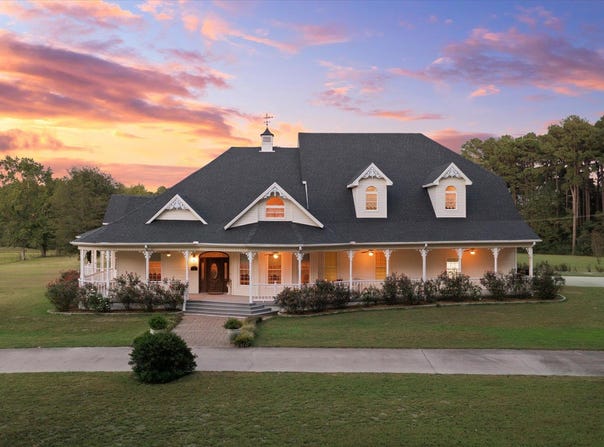 374 CR 104, Carthage, TX 75633