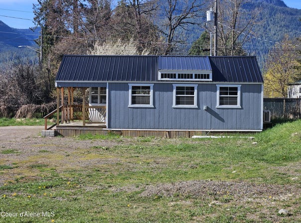 309 N Callahan St, Clark Fork, ID 83811