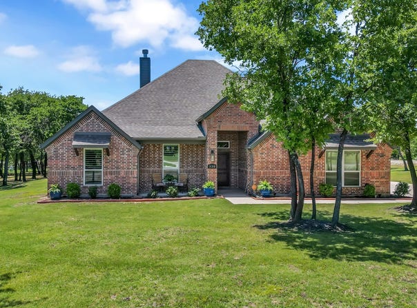 330 Timbers Circle, Poolville, TX 76487