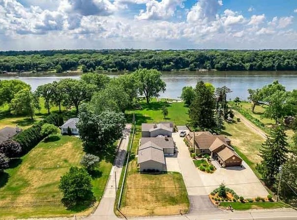 2230 S Riverside Drive, Beloit, WI 53511