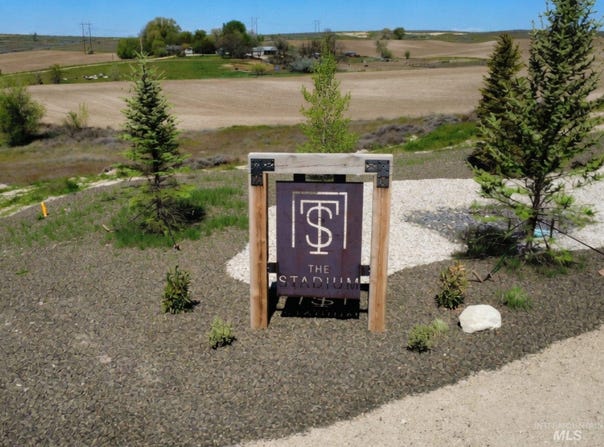 Iron Horse Dr, Caldwell, ID 83607