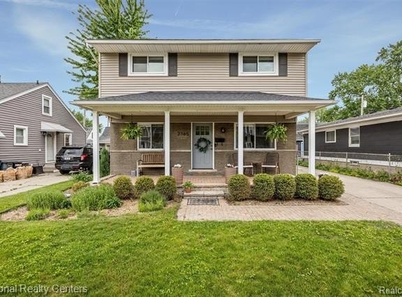 2365 Hamata Street, Ferndale, MI 48220