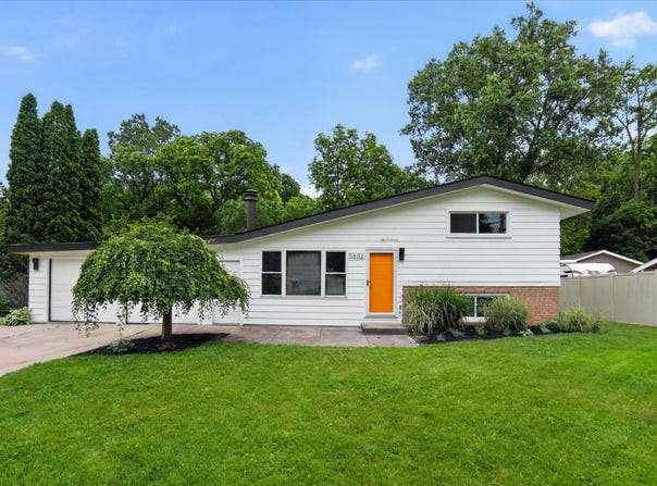 5802 Montebello Avenue, Haslett, MI 48840