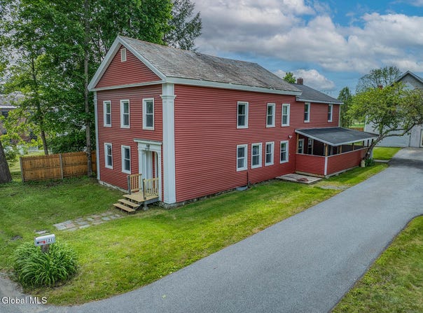 121 State Route 372, Cambridge, NY 12816