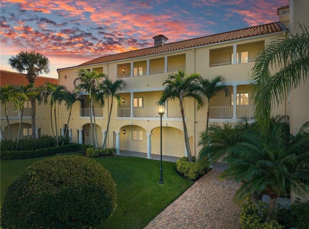 5080 Harmony Circle, Vero Beach, FL 32967