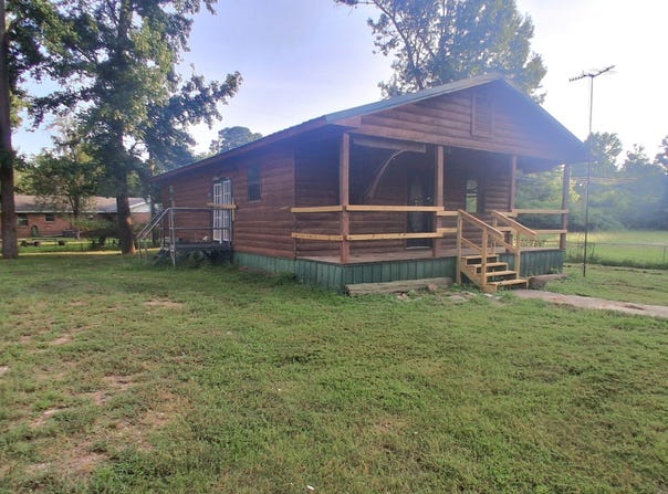 816 NE 6th St., Antlers, OK 74523
