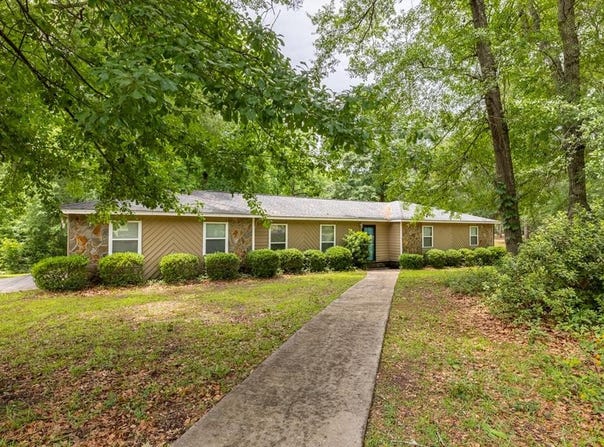 403 Rigas Rd, Americus, GA 31709