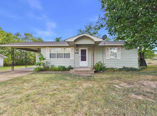 9644 HWY 62, Viola, AR 72583
