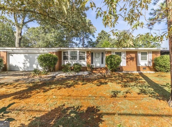 331 Clairmont Drive, Warner Robins, GA 31088